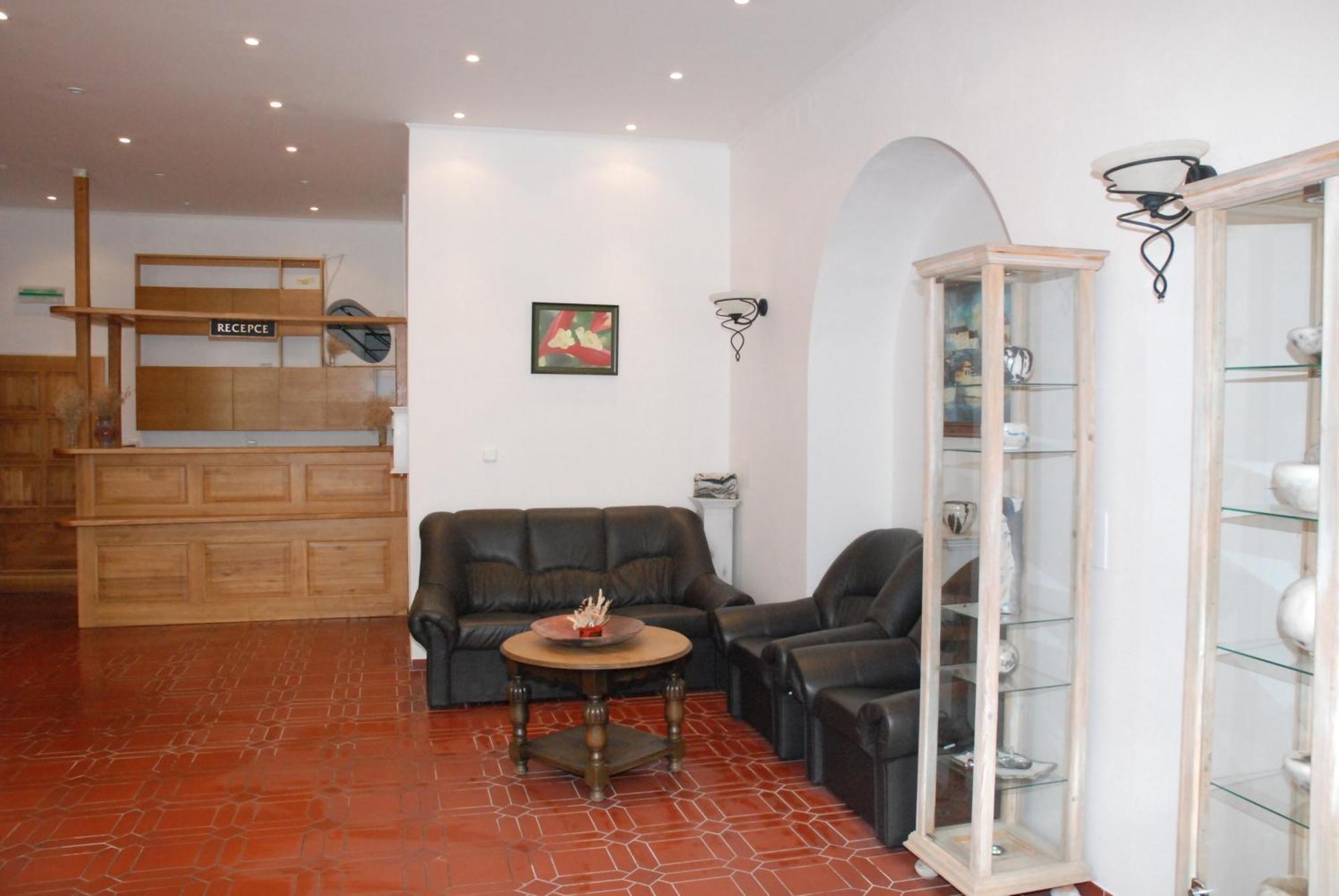 Hotel U Ruze Slavonice Luaran gambar