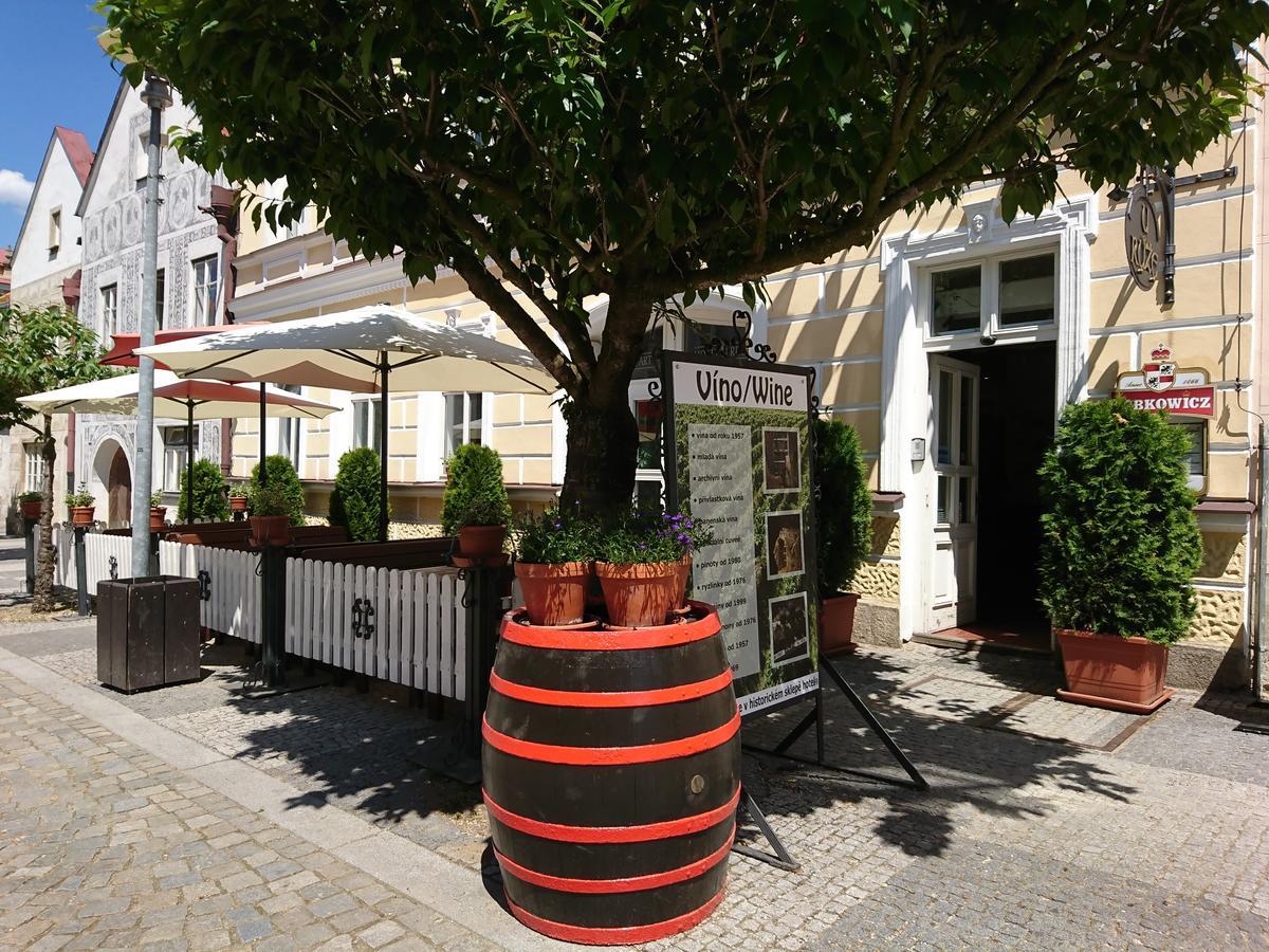 Hotel U Ruze Slavonice Luaran gambar
