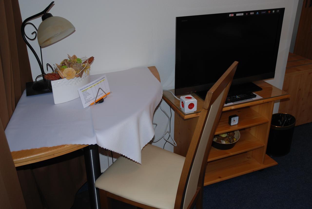 Hotel U Ruze Slavonice Luaran gambar